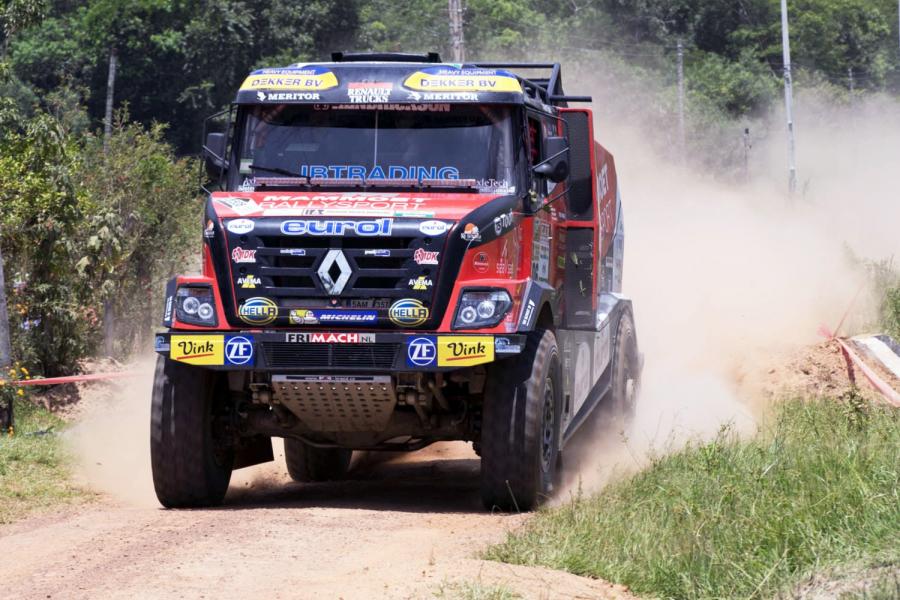  Renault Sherpa Rally Truck by MKR Technology 2017 года  (фото 2 из 2)